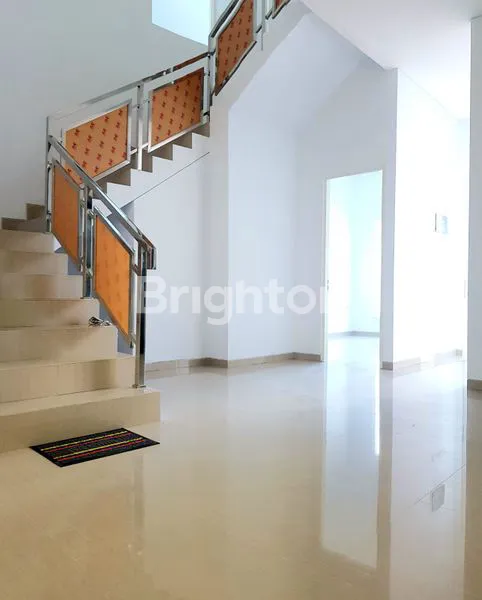 image RUMAH 2 LANTAI  DEKAT PAKUWON CITY PARK SHANGHAI GALAXY MALL MULYOSARI SUTOREJO WISMA PERMAI KENJERAN MERR KERTAJAYA ITS UNAIR GLORIA CITA HATI XIN ZHONG WIDYA MANDALA WM (3)