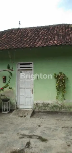 image RUMAH ASRI 3 KT DI SEWON, HALAMAN LUAS 375 M² (8)