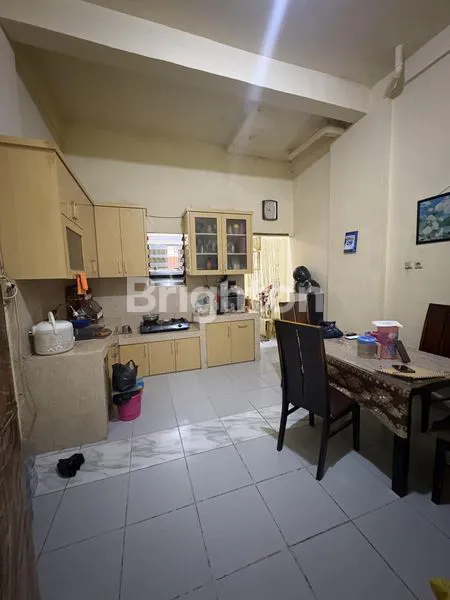 image RUKO 2,5 LANTAI DEKAT SEKOLAH PASAR DI ALADIN TELUK GONG SELATAN JAKARTA UTARA (2)