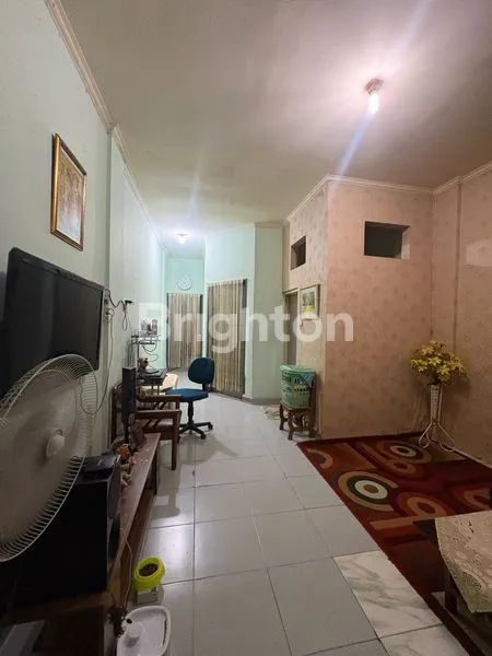 image RUKO 2,5 LANTAI DEKAT SEKOLAH PASAR DI ALADIN TELUK GONG SELATAN JAKARTA UTARA (3)