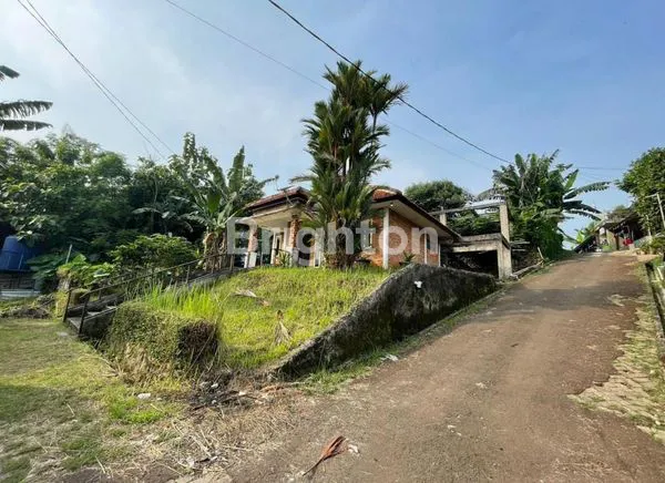 image RUMAH TANGSEL DENGAN HARGA TERJANGKAU DI AREA YANG BERKEMBANG (3)