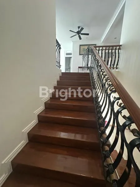 image HUNIAN EKSKLUSIF PONDOK INDAH, 4 KT & KOLAM RENANG (6)