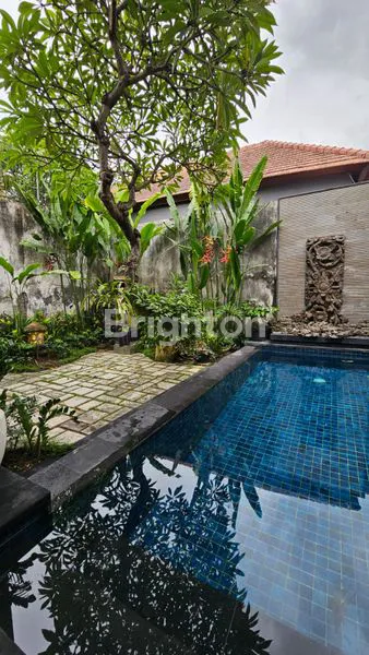 image LUXURY VILLA-STYLE RESIDENCE NEAR SANUR (1)