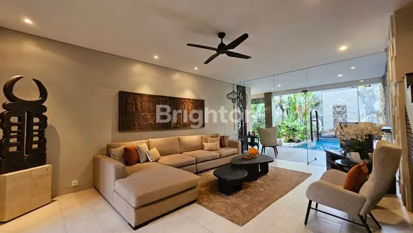 image LUXURY VILLA-STYLE RESIDENCE NEAR SANUR (2)