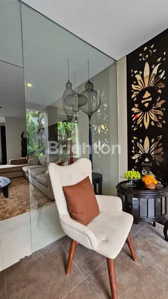 image LUXURY VILLA-STYLE RESIDENCE NEAR SANUR (3)