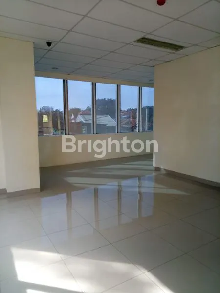 image GEDUNG STRATEGIS DI MENTENG, 5 LANTAI SIAP PAKAI & FURNISHED (5)