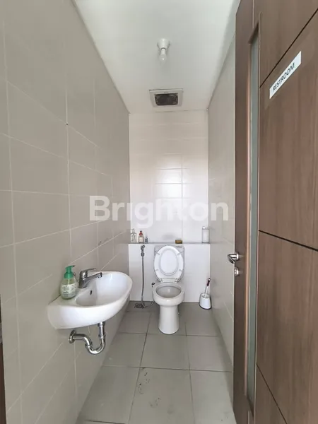 image RUKO 1 LANTAI GRAHA NATURA JALAN UTAMA PERUMAHAN ELITE SURABAYA BARAT  (6)