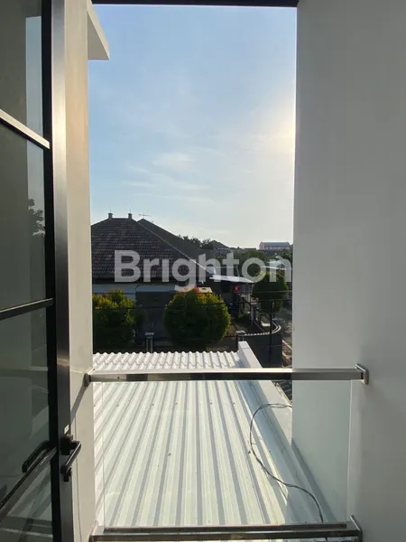 image SEMOLOWARU BARU GRESS, MINIMALIS, SISA 1 UNIT SAJA, ROW JALAN BESAR, DEKAT KE JALAN RAYA, SIAP HUNI (8)