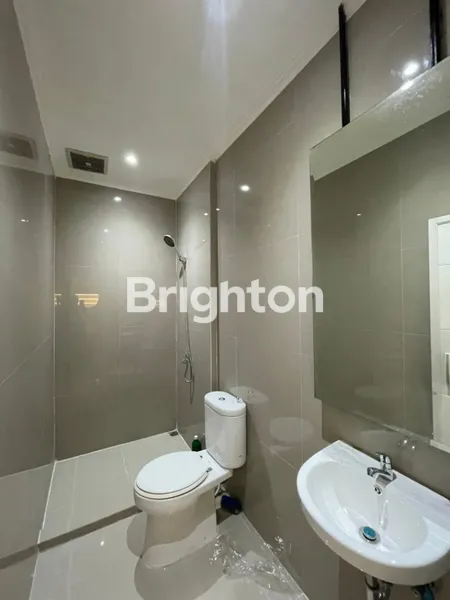 image DISEWAKAN RUKO 4 LANTAI KEMANG RAYA JAKARTA SELATAN EX KLINIK KECANTIKAN - PARKIR LUAS DAN FREE IPL (5)