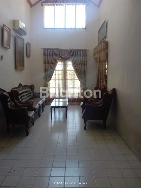 image RUMAH STRATEGIS DEKAT BANDARA SEPINGGAN DALAM PERUMAHAN NYAMAN (3)