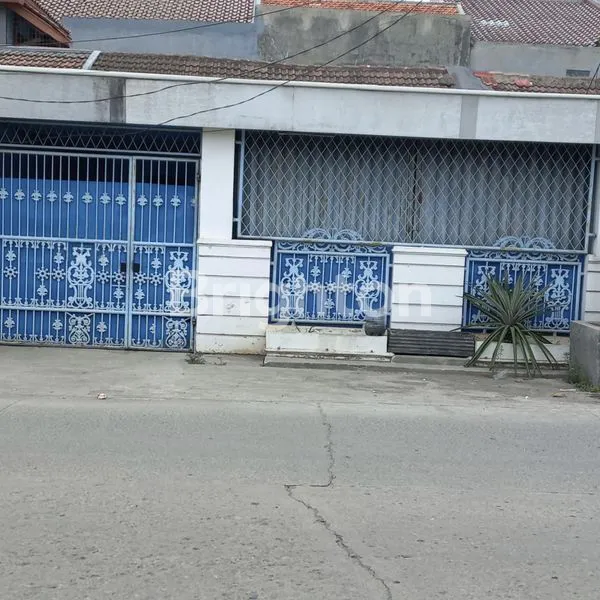 image HUNIAN STRATEGIS 4 KT, SHM, DI PERUMNAS KARAWACI (1)