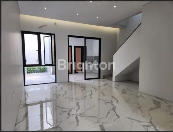 image DI JUAL RUMAH BARU PREMIUM GRESS !! (3)