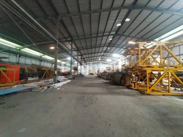 image GUDANG EX PABRIK DI 5 MENIT DARI EXIT TOL (3)