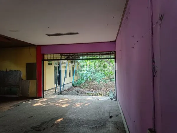 image DIJUAL RUKO STRATEGIS JALAN RAYA UTAMA SERPONG BSD TANGERANG SELATAN  (6)