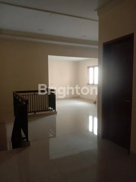 image RUK0 2 LANTAI HASYIM ASHARI CIPONDOH TANGERANG LETAK SANGAT BAGUS DAN STRATEGIS DEKAT MALL DAN PERUMAHAN (6)