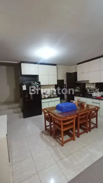 image RUMAH 2,5 LANTAI FORESTA NATURALE BSD CITY TANGERANG  (7)