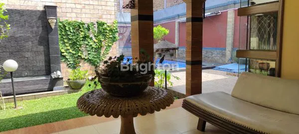 image RUMAH MEWAH SIAP HUNI, LT 600M² DI KAWASAN ELITE (5)