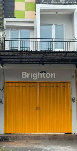 RUKO 2 LANTAI AREA BUNUL,DI PINGGIR JALAN RAYA,COCOK UNTUK USAHA,POTENSI CUAN,DEKAT PASAR BUNUL,5 MENIT KE RAMPAL,AKSES MUDAH KE KOTA