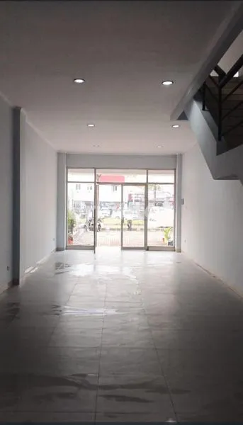 image RUKO GLAZE 3 LANTAI DI GADING SERPONG (1)