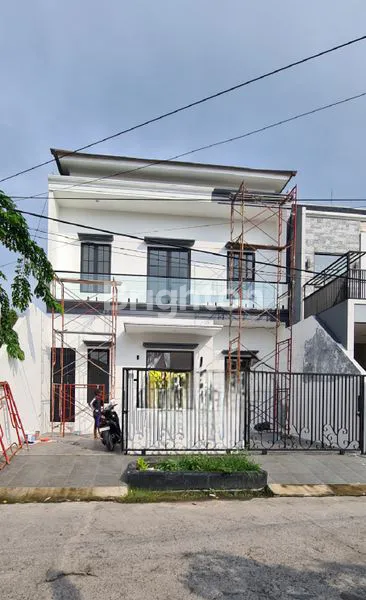 image HUNIAN MODERN 2 LANTAI, DEKAT GRAND KENJERAN (1)