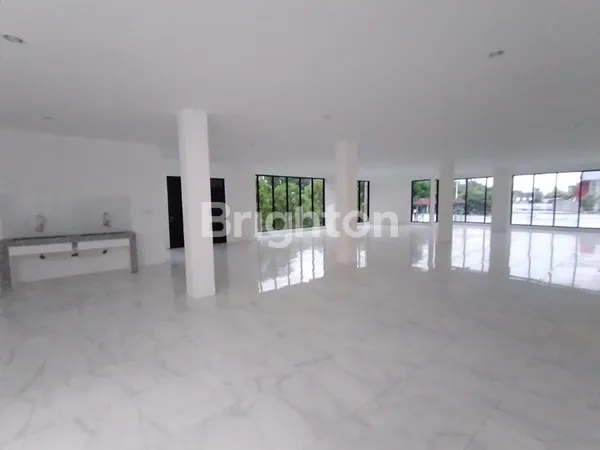 image PREMIUM OFFICE SPACE – DISEWAKAN GEDUNG 3 LANTAI (MODEL LOSS) LUAS 400 M2 (4)