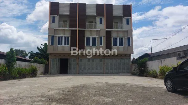 image RUKO 3 PINTU STRATEGIS DI JL. HR SOEBRANTAS, DEKAT UIN & UNRI (5)