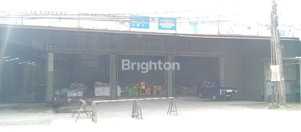 image DI JUAL GUDANG DAN TOKO SANGAT COCOK UNTUK USAHA  LOKASI STRATEGIS DI CISEENG (4)