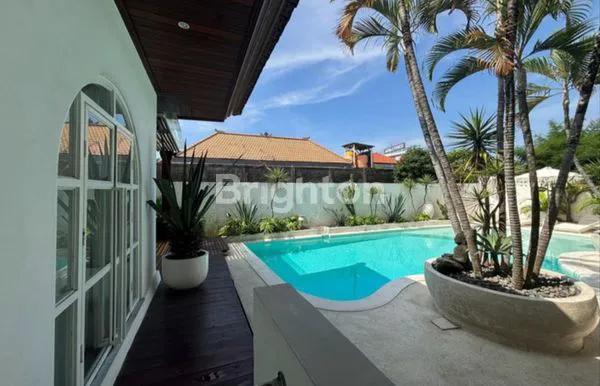 image MONTLY VILLA RENT AT PANTAI BATU BOLONG STREETT- VILLA STUDIO DI KAWASAN PREMIUM PANTAI BATU BOLONG (2)