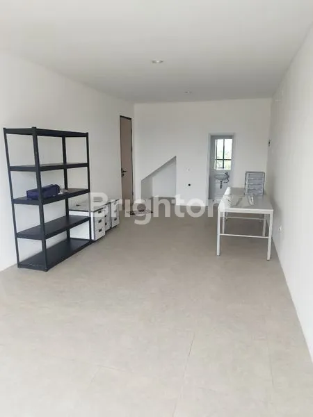 image RUKO STRATEGIS DI CENDANA HIVE, 2 LANTAI, LUAS 160M² (3)