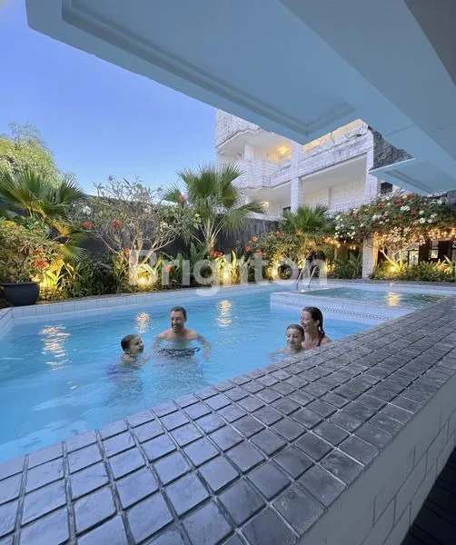 image INVESTASI HOTEL STRATEGIS DI LEGIAN, 4 LANTAI (1)