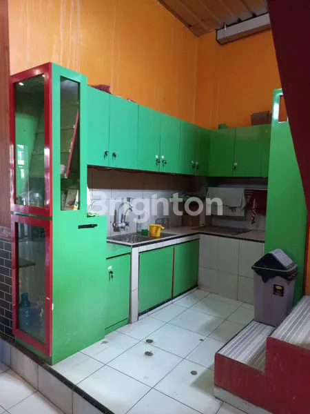 image RUKO 2 LANTAI SIAP PAKAI DI SLAWI , TEGAL  (7)