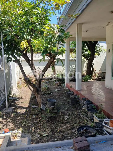 image DIJUAL RUMAH STRATEGIS DI JEMUR ANDAYANI, DEKAT SEKOLAH (3)