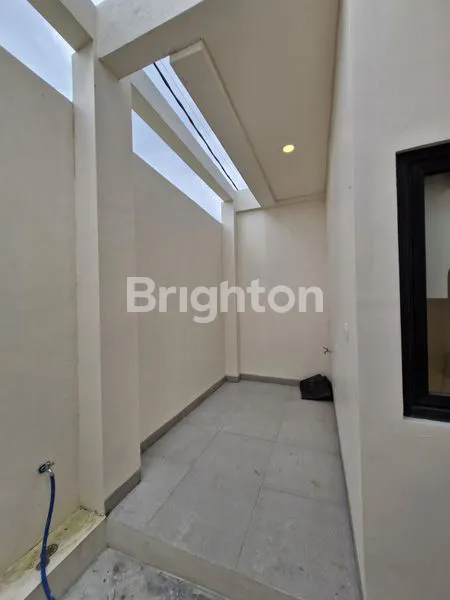 image HUNIAN BARU MINIMALIS DISEWAKAN DI MAHENDRADATTA DENPASAR BARAT (7)