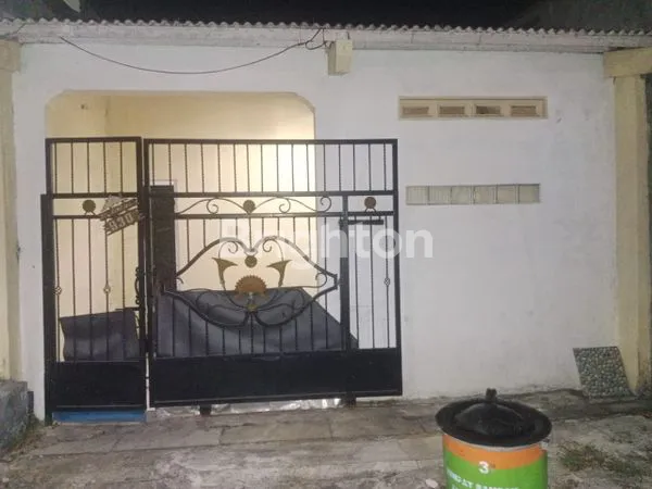 image SIAP HUNI RUMAH DI PLAMONGAN INDAH (1)