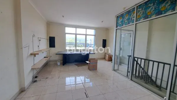 image RUKO STRATEGIS DI IFOLIA, 3 LANTAI LT 100M² (2)