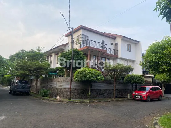 image RUMAH CANTIK PENGEN CEPAT POSISI HOOK DI PINANG DI KEMANG PRATAMA 3 BEKASI (2)