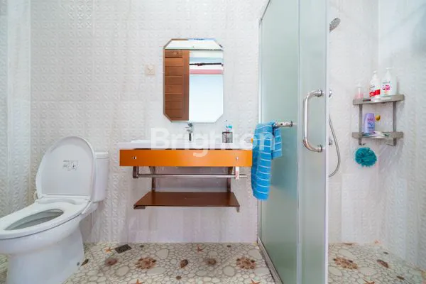 image *FREEHOLD LAND 3,660 SQM INCLUDE WITH 5-BEDROOM HOUSE . DARMA WANGSA.NUSA DUA, BENOA, BADUNG (7)