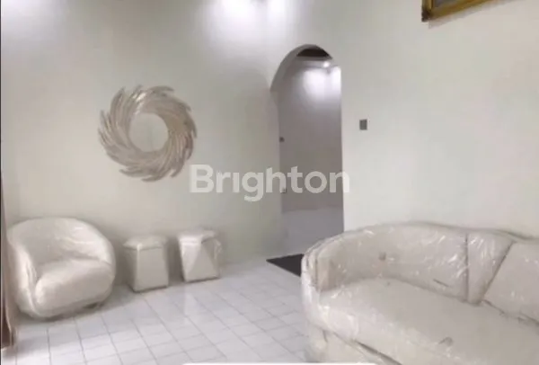 image RUMAH LUAS 553 M² SHM SIAP HUNI DI BALIKPAPAN (3)