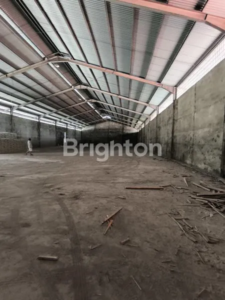 image GUDANG 1000M2 SIAP PAKAI PARKIRAN LUAS TENGAH KOTA PEKANBARU (5)