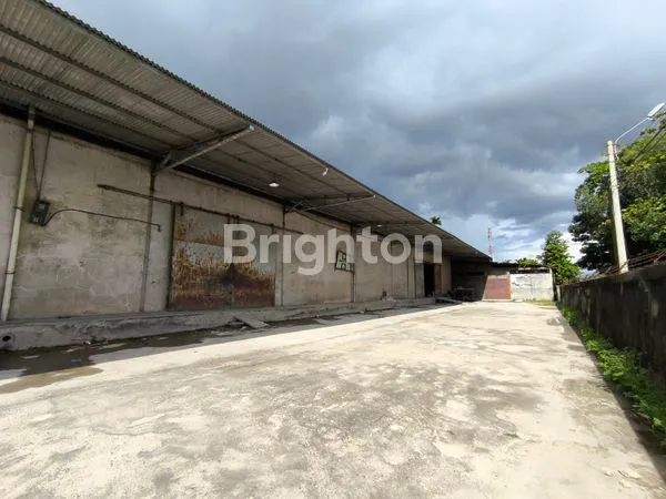 image GUDANG 1000M2 SIAP PAKAI PARKIRAN LUAS TENGAH KOTA PEKANBARU (6)