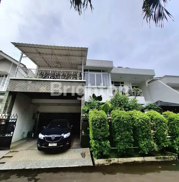 image DIJUAL RUMAH MEWAH & ELEGAN PERMATA HIJAU 2 – KEBAYORAN LAMA, JAKARTA SELATAN (2)