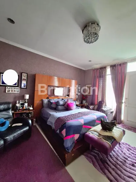 image DIJUAL RUMAH MEWAH & ELEGAN PERMATA HIJAU 2 – KEBAYORAN LAMA, JAKARTA SELATAN (8)