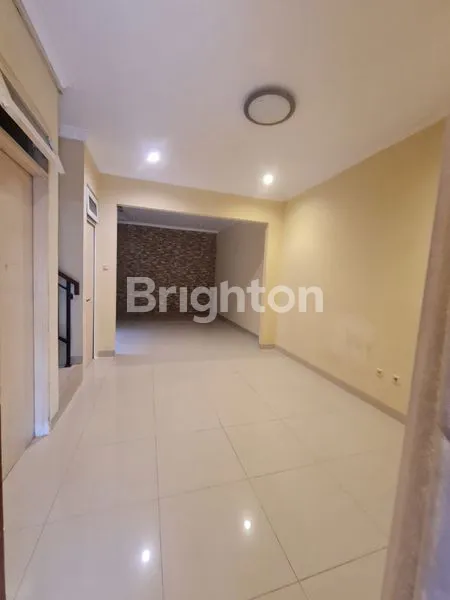 image RUMAH SIAP HUNI, FULL FURNISH 3+1 KT, HADAP SELATAN (3)