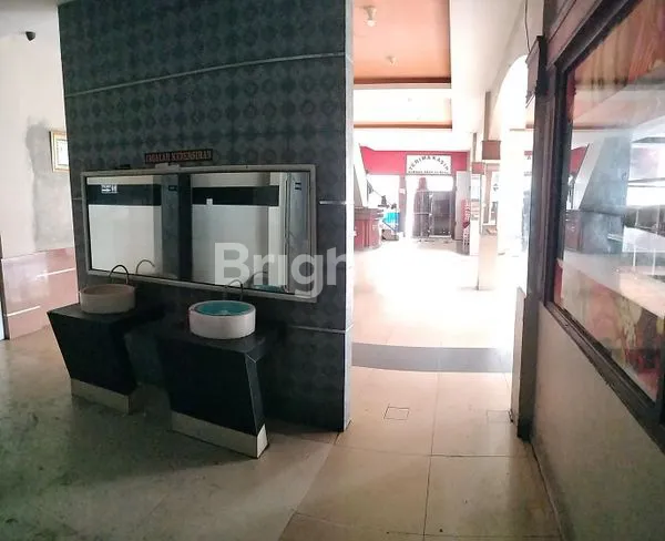 image RUKO GANDENG POSISI HOOK TENGAH KOTA (5)