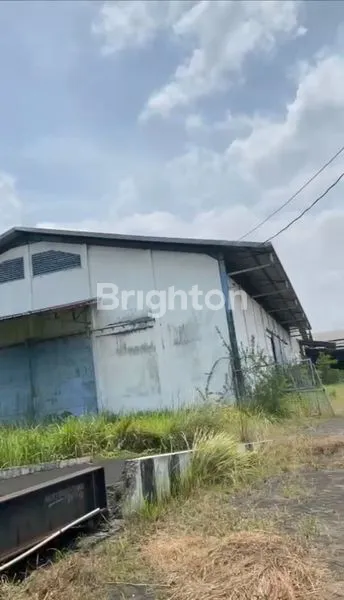 image GUDANG INDUSTRI STRATEGIS DI BY PASS KRIAN, AKSES KONTAINER (2)