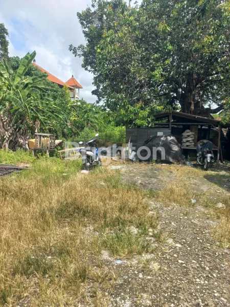 image FOR SALE TANAH 20 ARE LOKASI STRATEGIS DI SEMINYAK, KUTA (5)