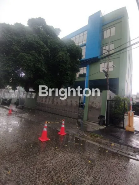 image DISEWAKAN GEDUNG PERKANTORAN 2 LANTAI JLN PANJANG KEDOYA JAKARTA BARAT  (2)
