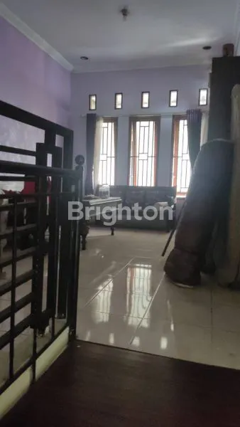 image RUMAH 2 LANTAI DI PERUMAHAN BUMI PERMATA INDAH  (4)