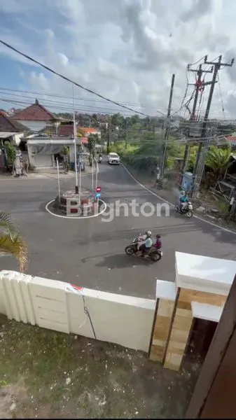 image RUMAH SEMI VILLA KAWASAN ELITE TAMAN GIRI JIMBARAN (7)