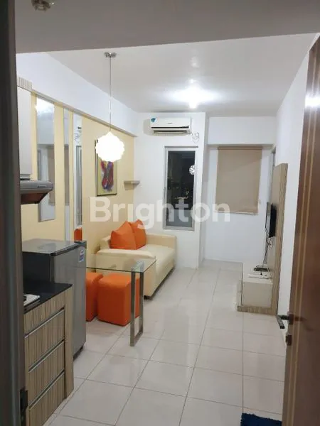 image APARTEMEN 2 BR FULL FURNISHED SIAP HUNI VIEW POOL SELANGKAH KE KAMPUS ITS DAN RAYA MERR (1)